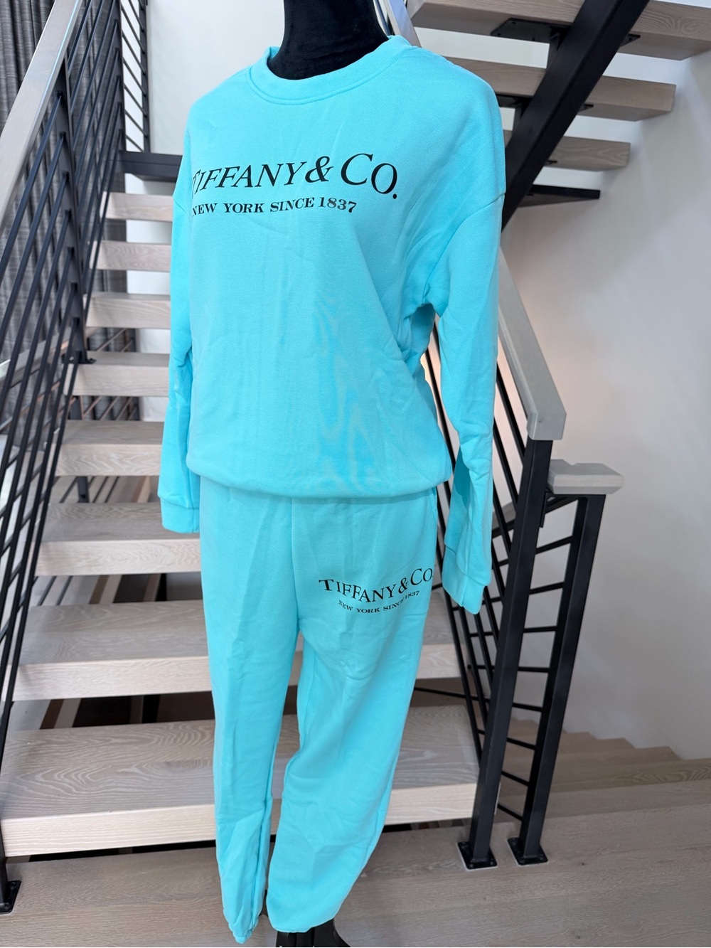 Tiffany & Co. Turquoise Tracksuit Matching Set size M - Picture 2 of 13